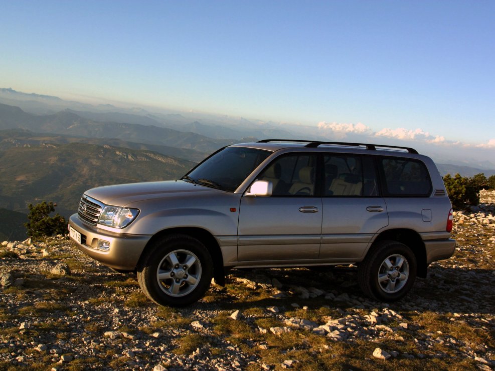 Toyota Land Cruiser 100 VX