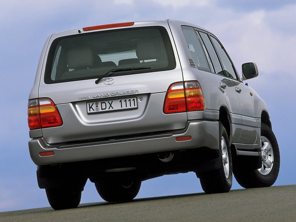 Toyota Land Cruiser 100