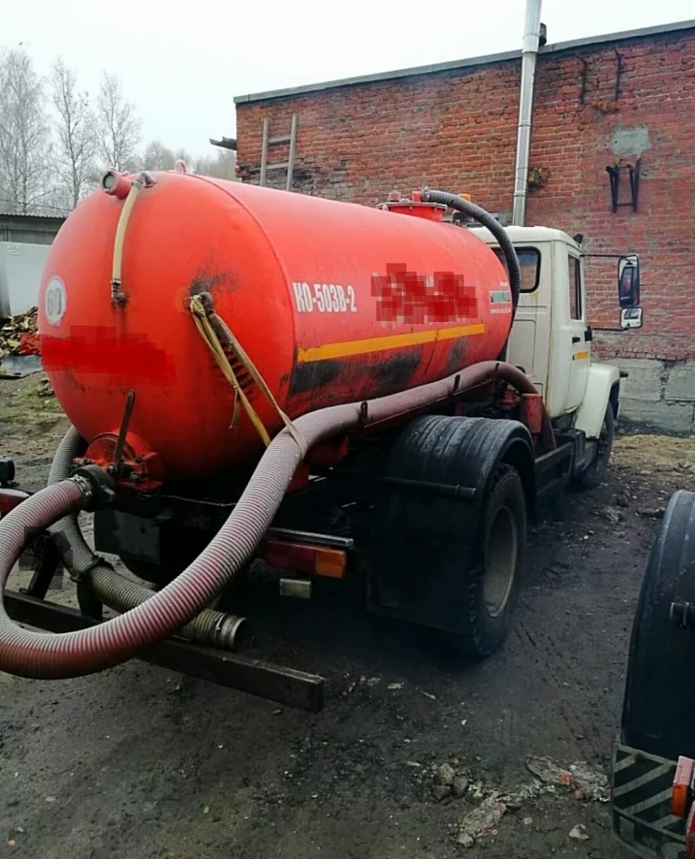 Вакуумные машины 4 м3 ГАЗ