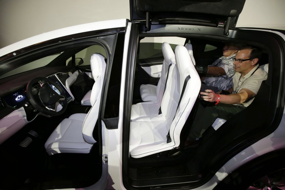 Tesla model x 7 мест
