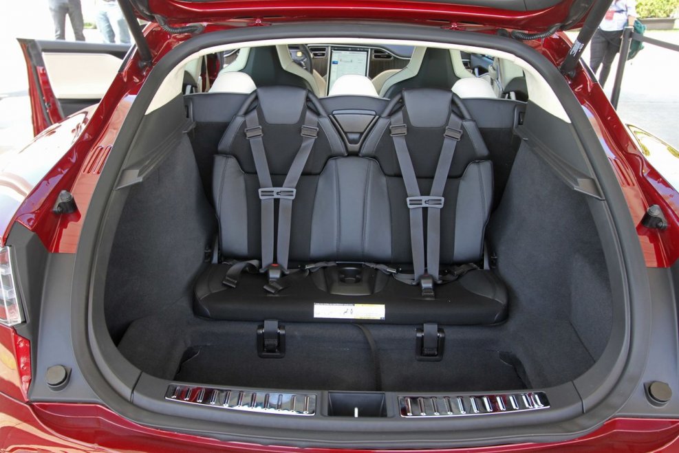 Tesla model s 3 ряд сидений