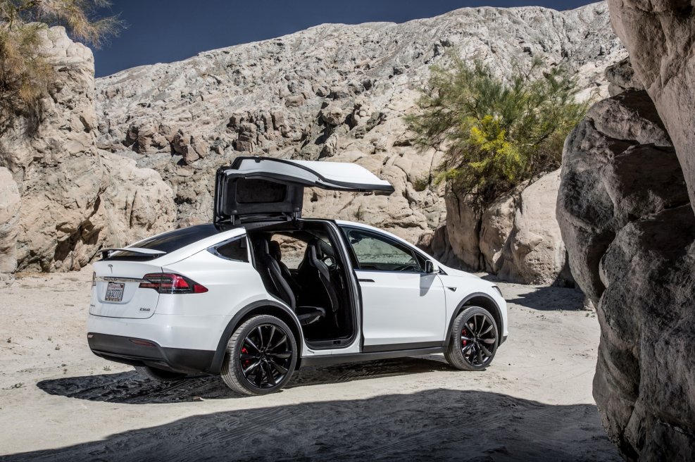 Тесла model x 2020 салон