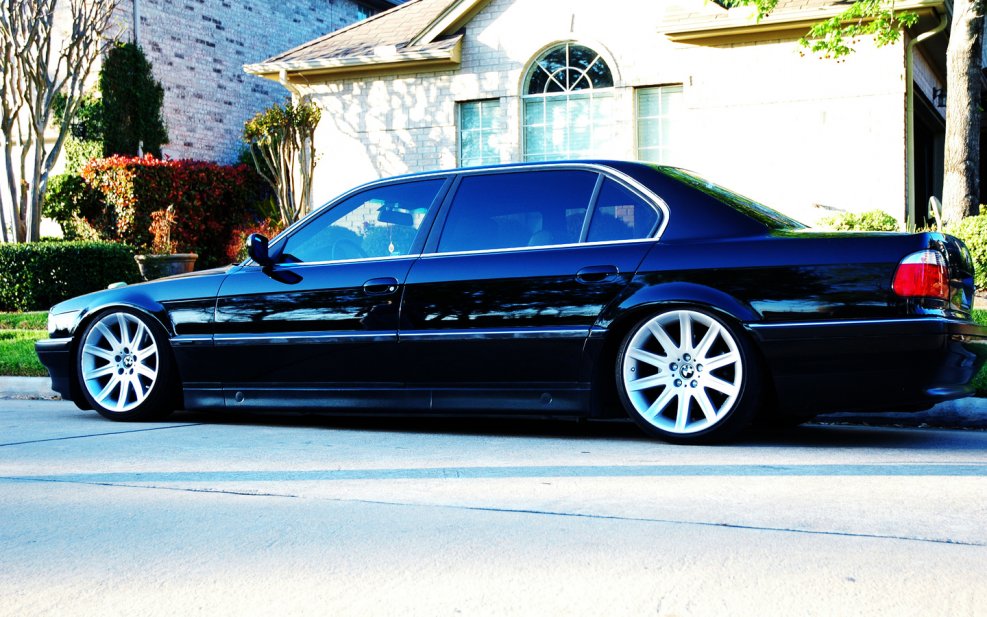 BMW m7 e38