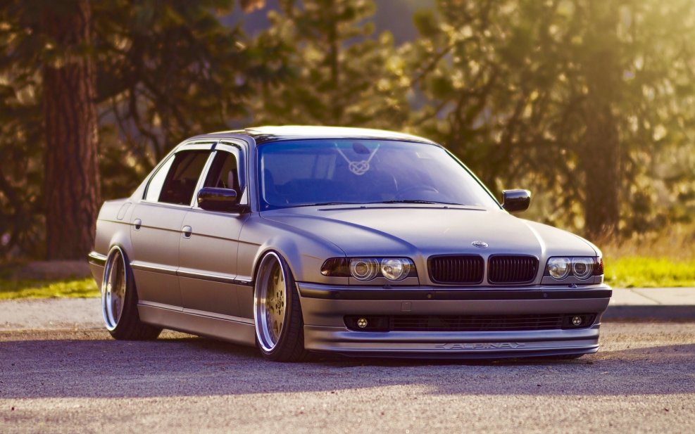 BMW e38 Tuning