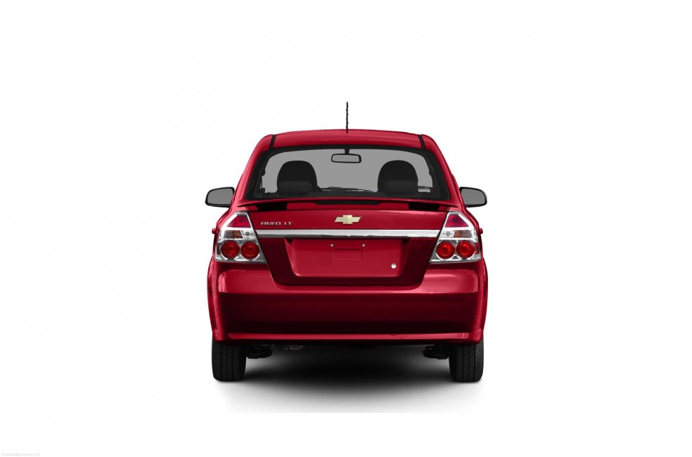 Chevrolet Aveo II 2011 – 2015 седан сзади