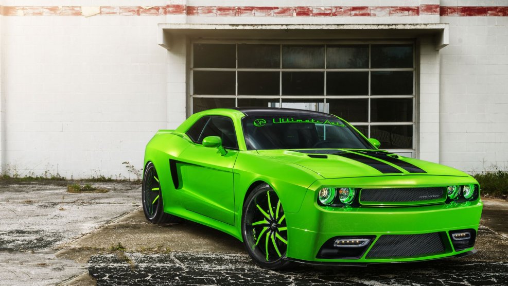 Dodge Challenger srt8