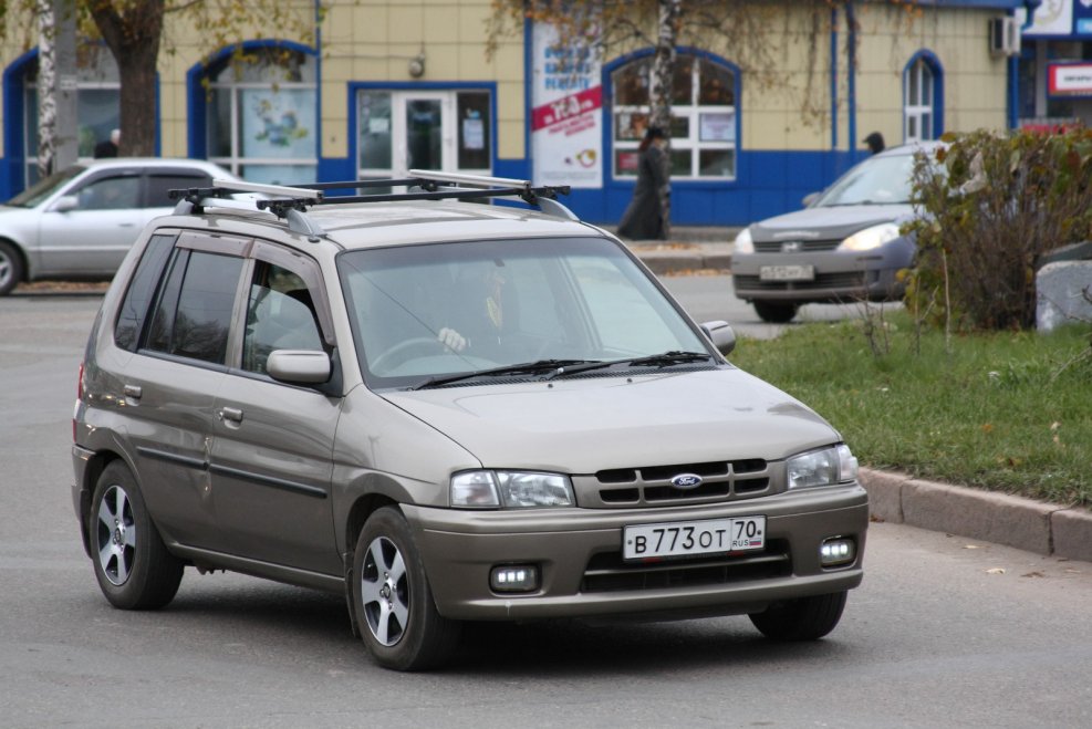 Ford Festiva 1999