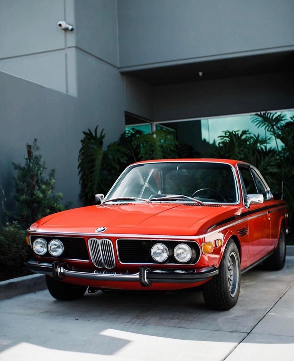 BMW 230 Retro