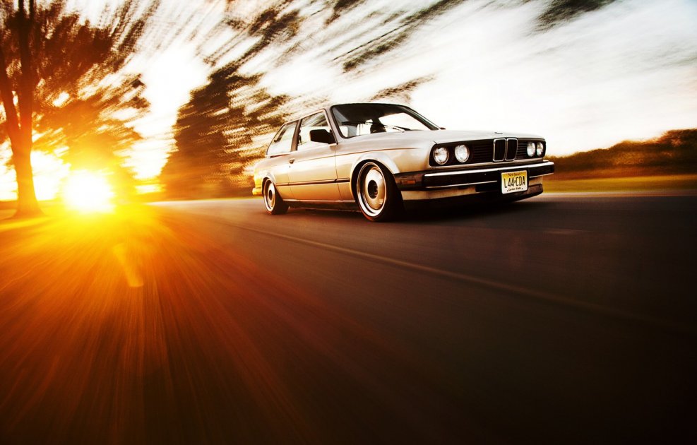 BMW e30 Retrowave