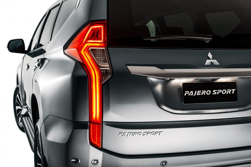 Mitsubishi Pajero Sport 2018 сзади