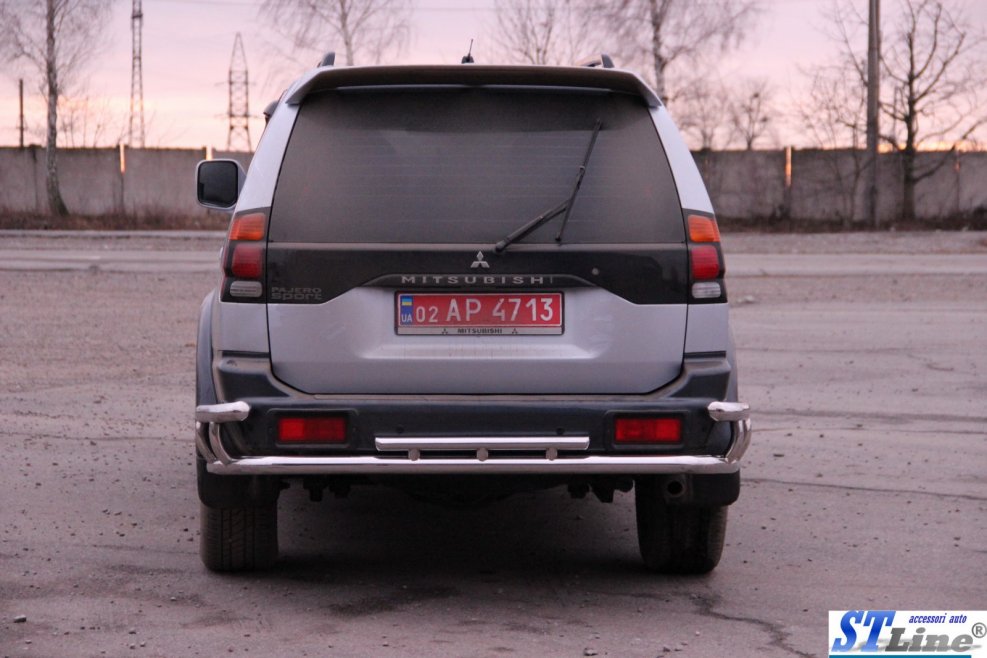 Защита заднего бампера Mitsubishi Pajero Sport 2