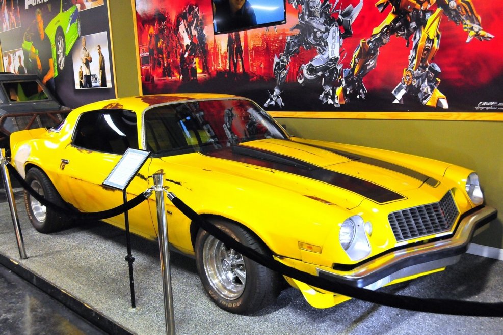 Chevrolet Camaro Бамблби