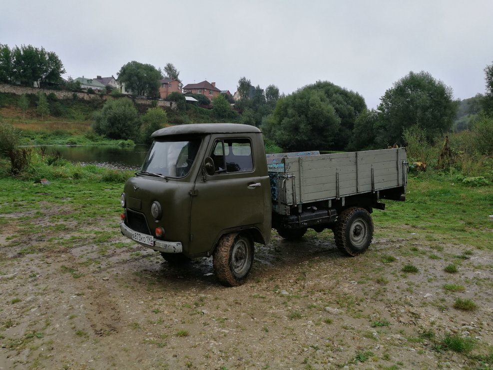УАЗ 3303 бортовой 2020