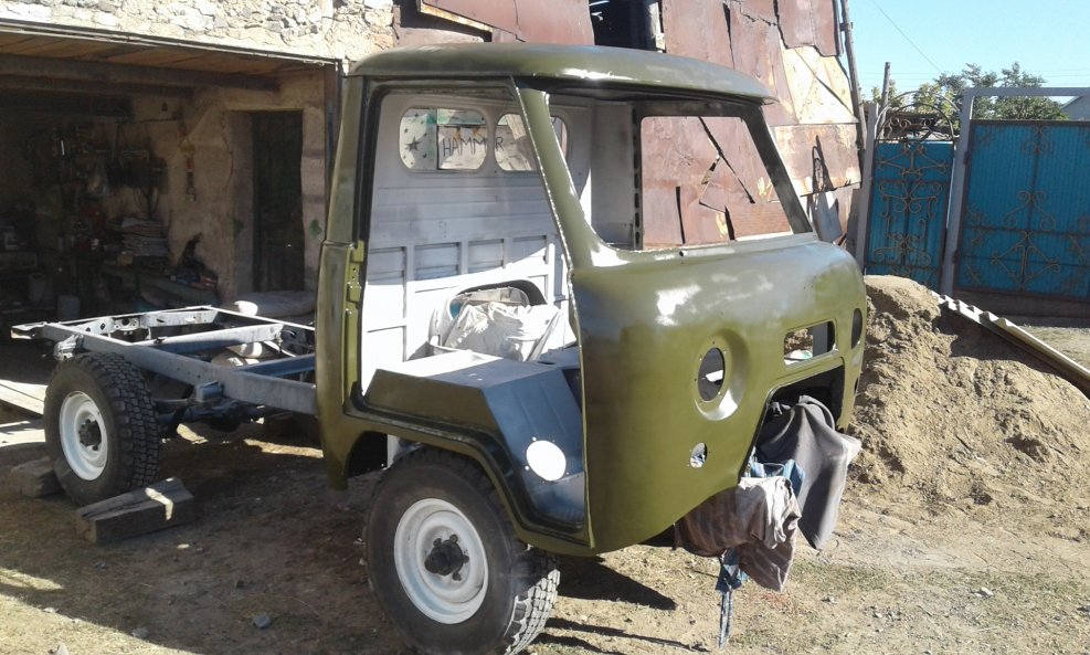 УАЗ грузовой 3303