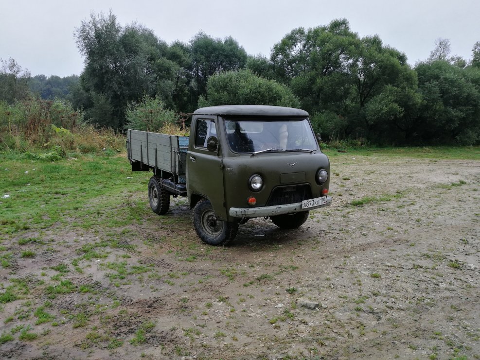 УАЗ 3303