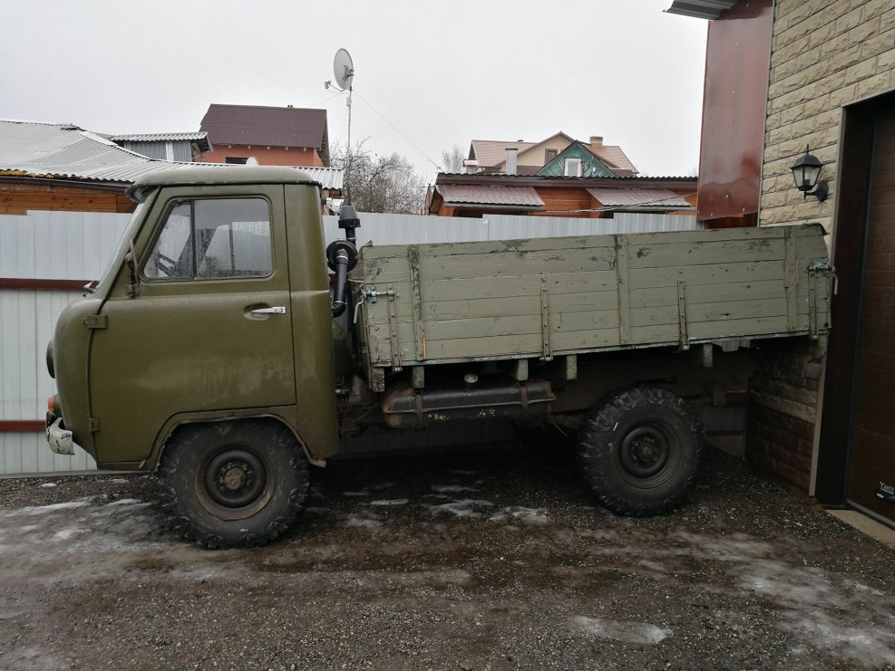 УАЗ головастик 5 местный бортовой