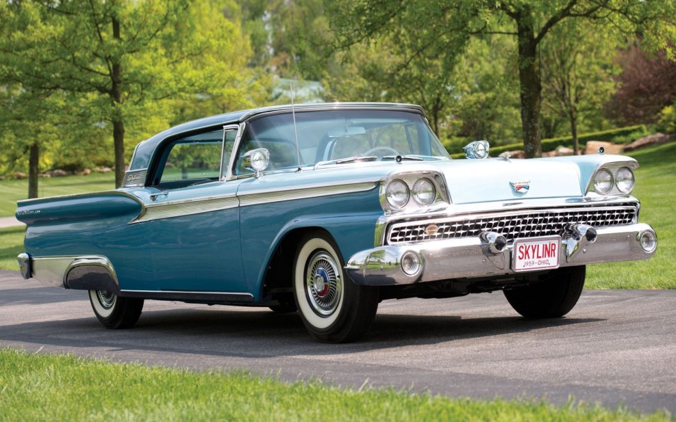 Ford Fairlane 500