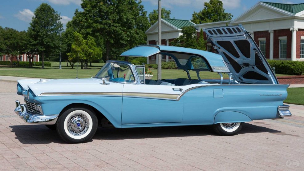 Ford Fairlane 1957 Skyliner