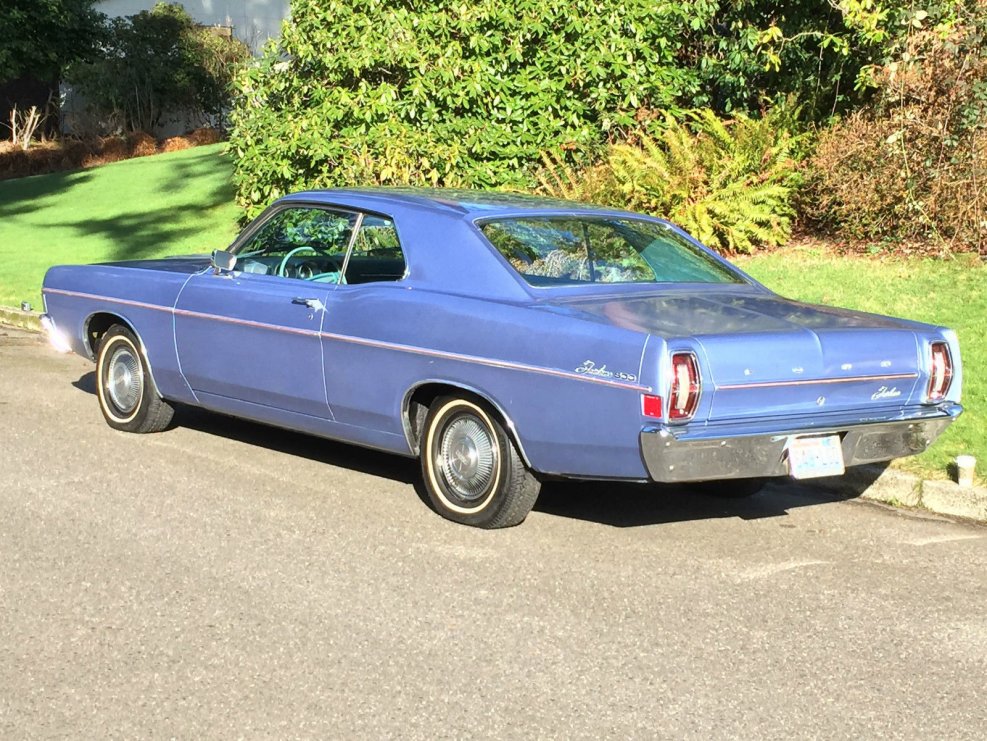 Ford Fairlane 500 Coupe
