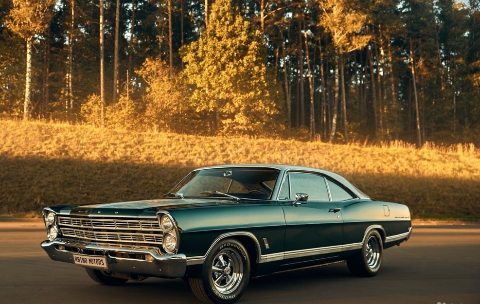 Ford Galaxie 500