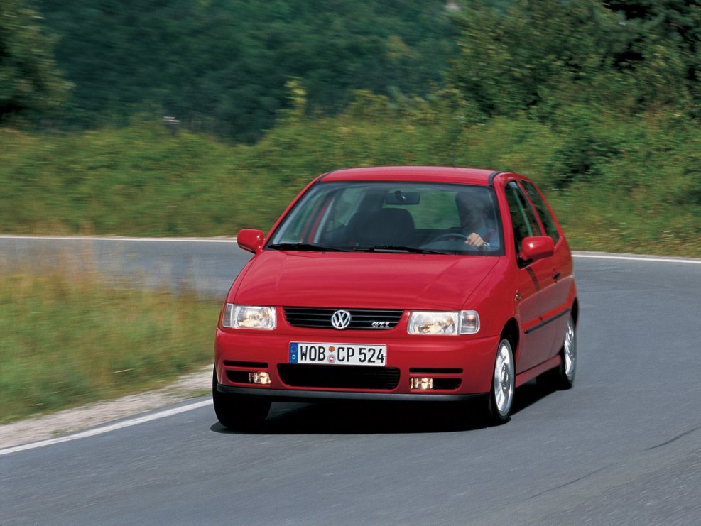 Volkswagen Polo sedan 2005
