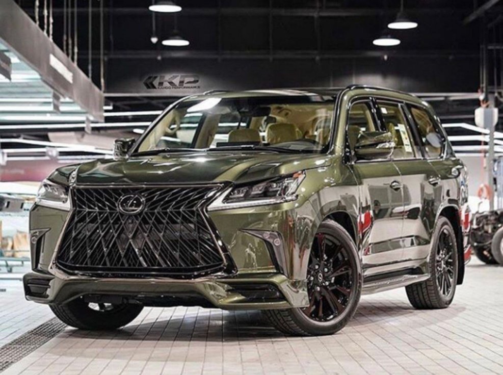 LX 570 Heritage v8