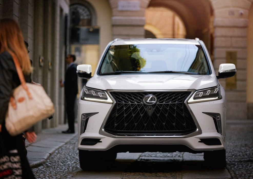Lexus LX 2020