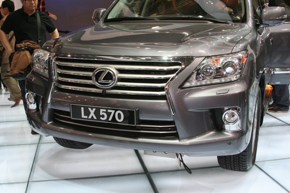 Lexus LX 570 2020