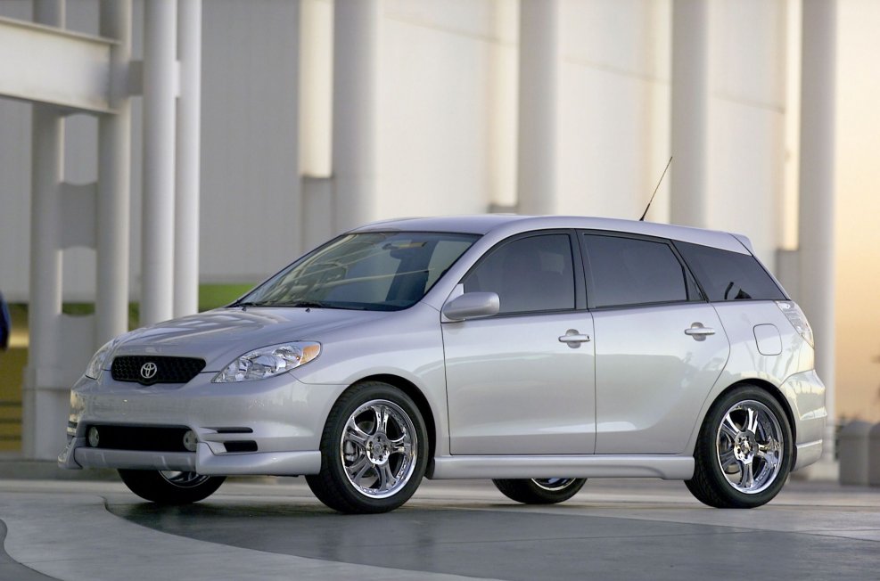 Toyota Matrix 2002 черный
