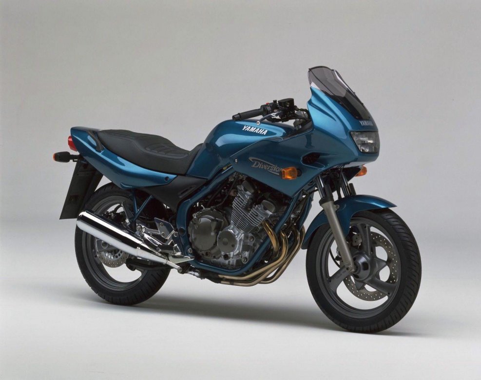 Yamaha XJ 600