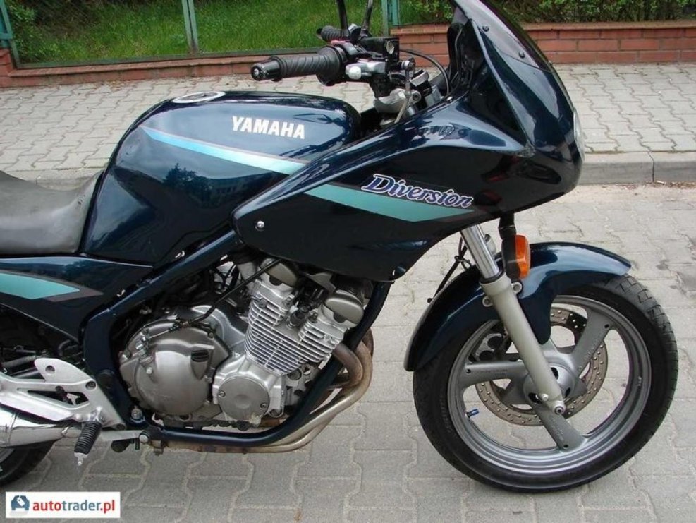 Сузуки диверсия 600