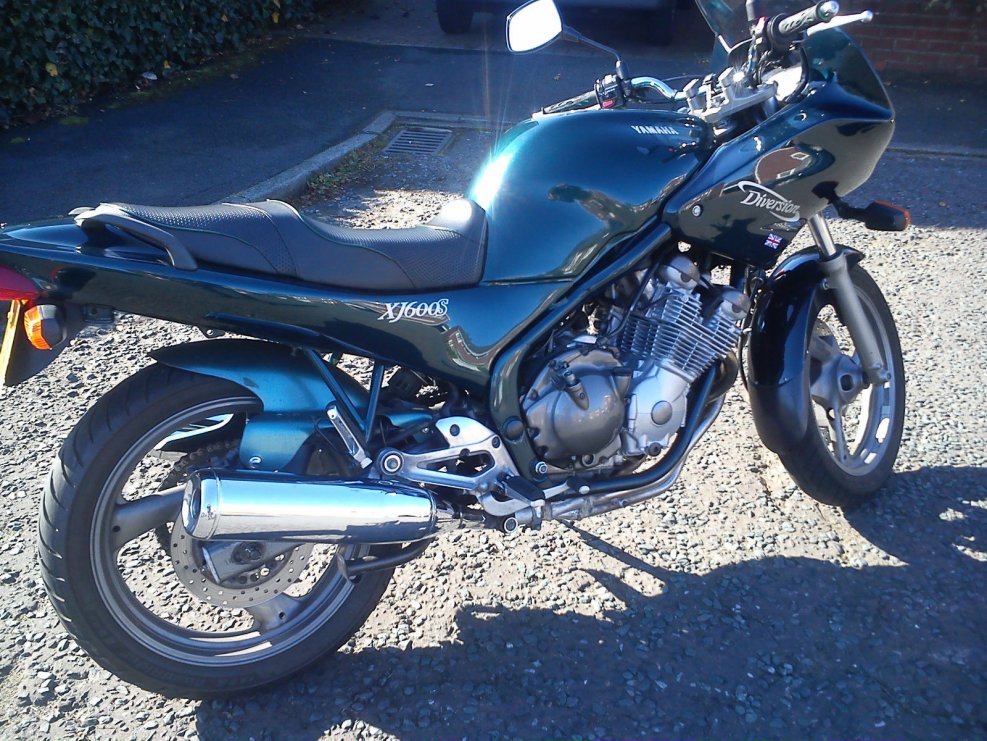 Yamaha XJ 600 1990 резина