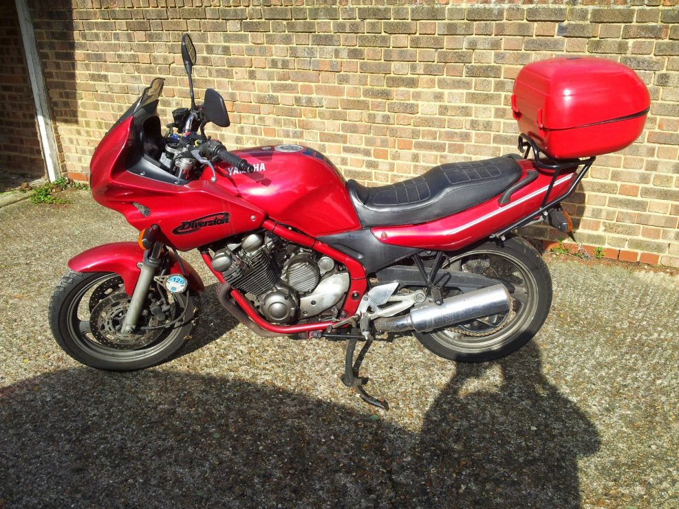 Мотоцикл Ямаха XJ 600
