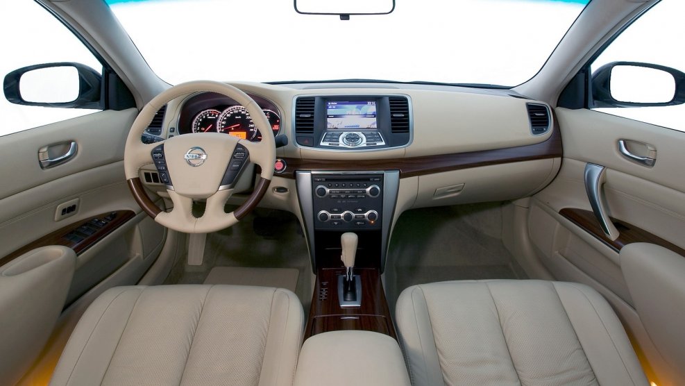 Nissan Teana 2010 салон