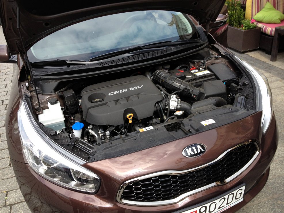 Kia Rio 3 под капотом