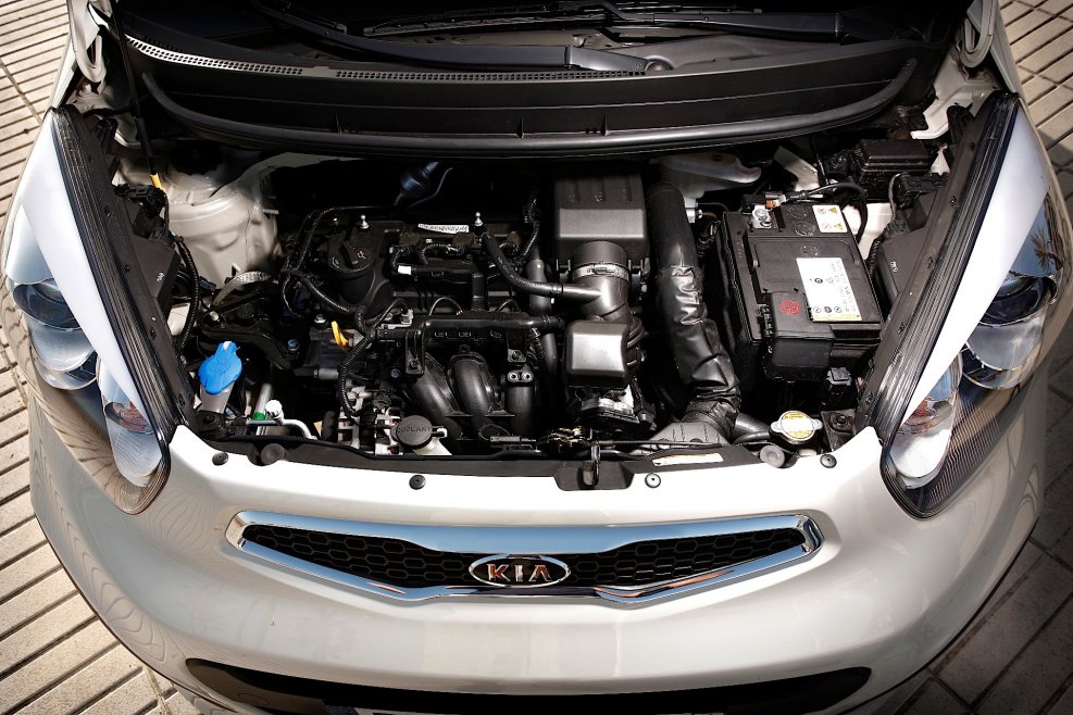 Kia Rio x-line 2020 моторный отсек