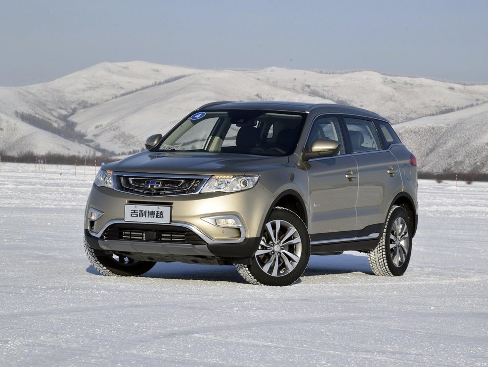 Кроссовер Geely Atlas