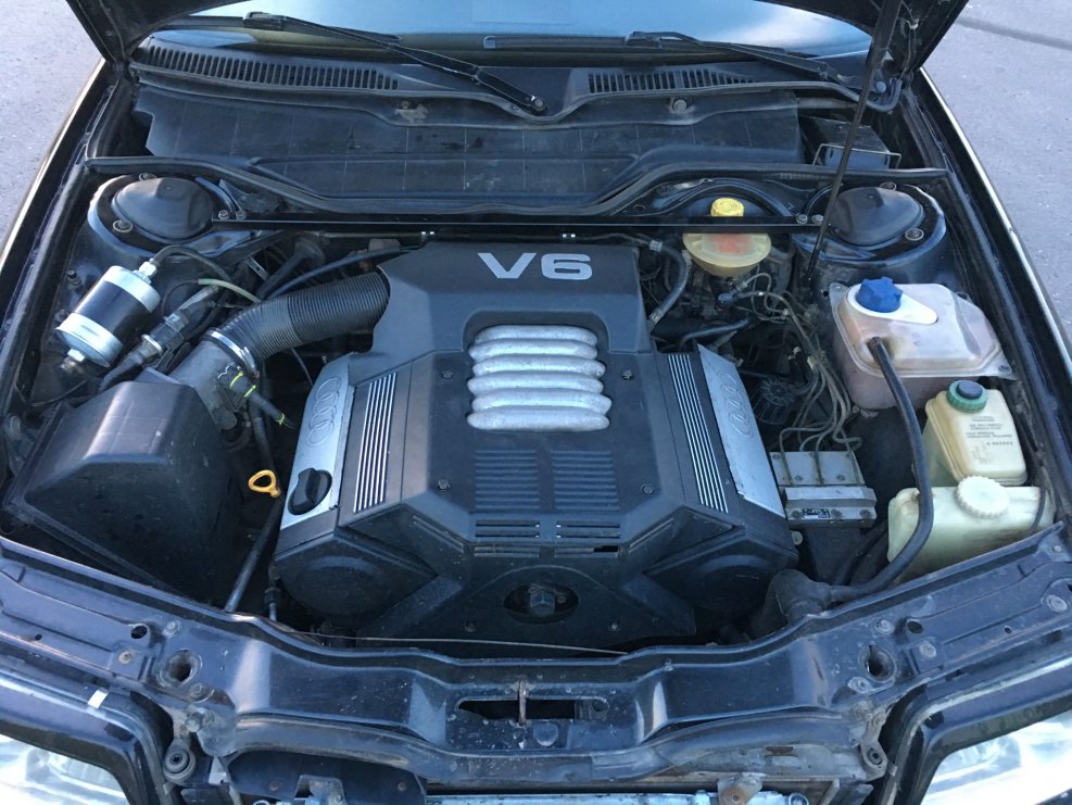 Audi 100 c4 2.8