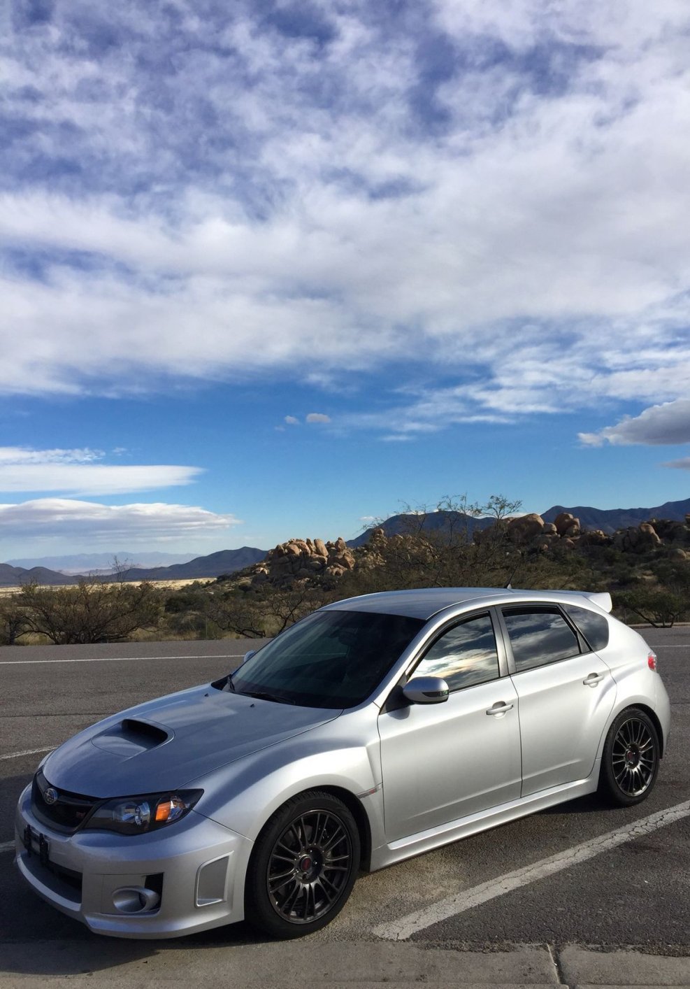 Subaru Impreza WRX STI хэтчбек