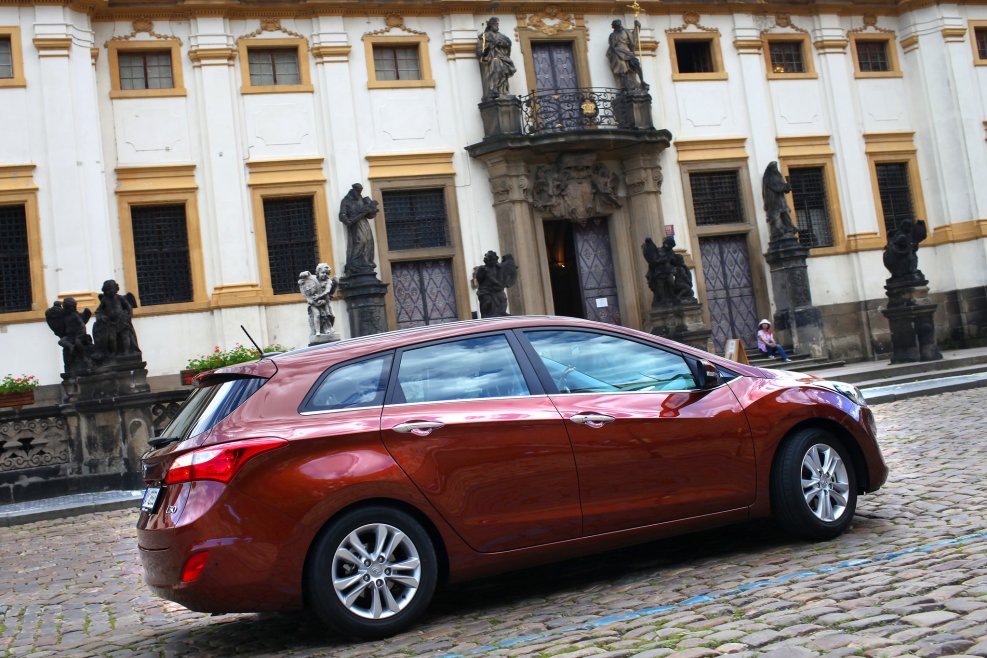 Hyundai i30 2014 универсал