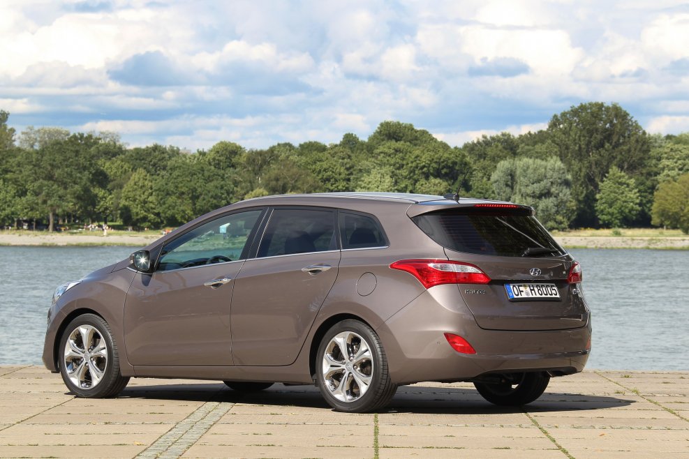 Hyundai i30 универсал