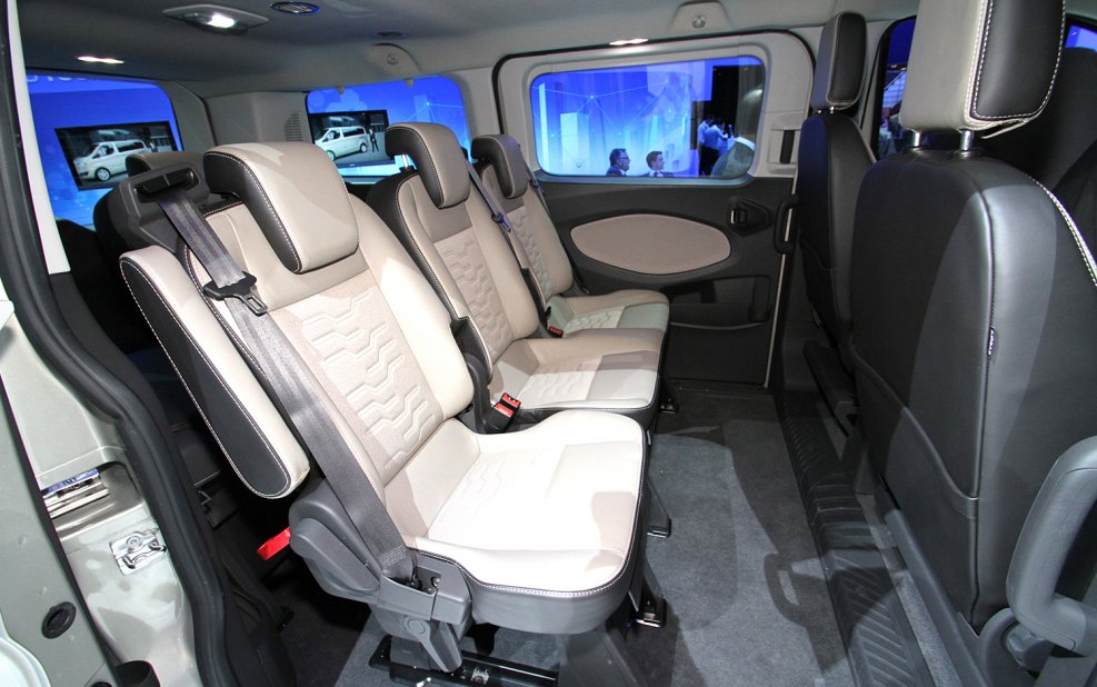 Ford Tourneo Custom 2015