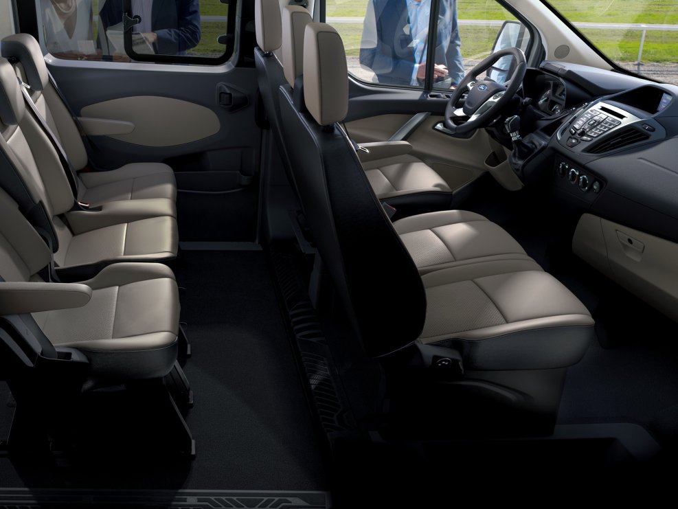 Ford Tourneo Custom 2017 салон