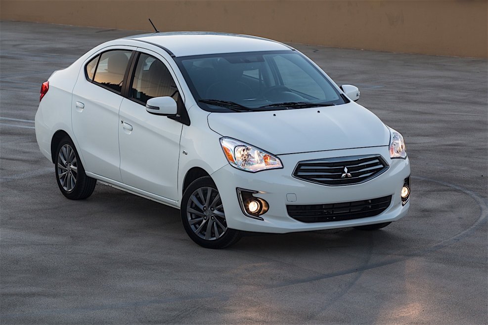 Mitsubishi Mirage 2017 g4
