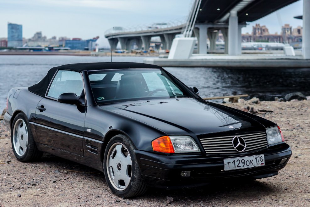 Mercedes-Benz r129