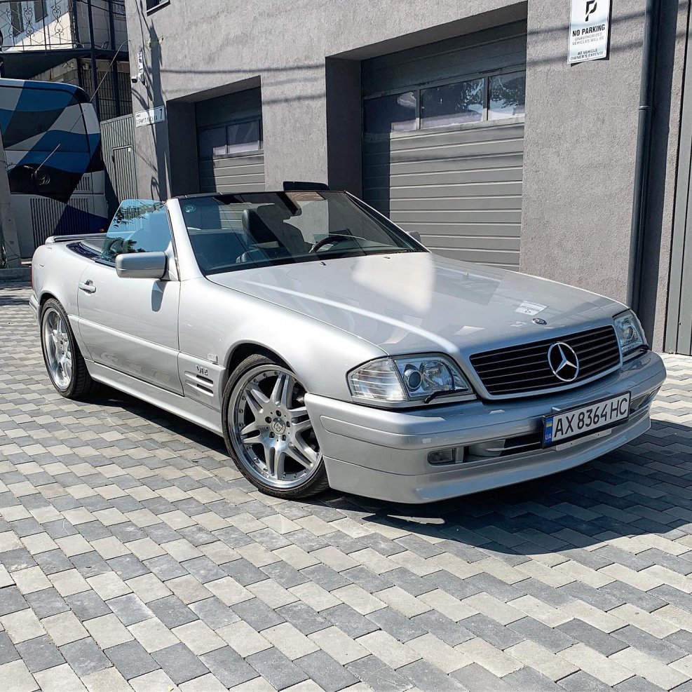 Mercedes-Benz r129