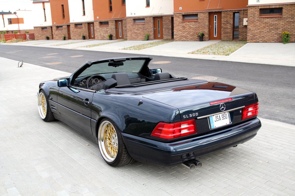 Mercedes-Benz SL-class r129