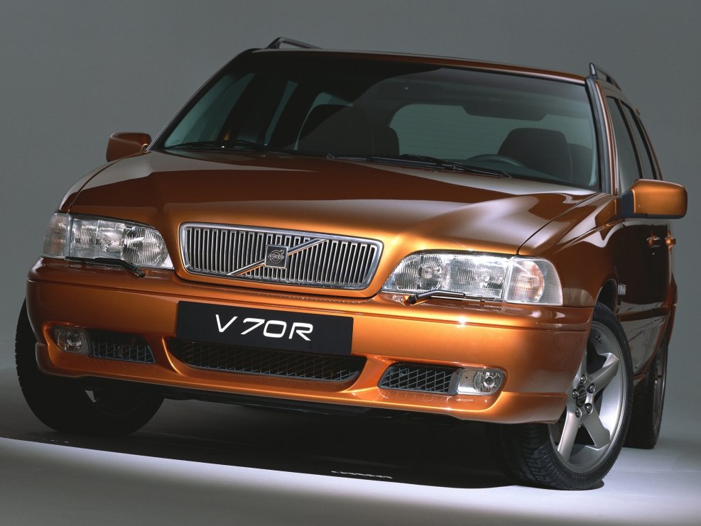 Volvo v70 1