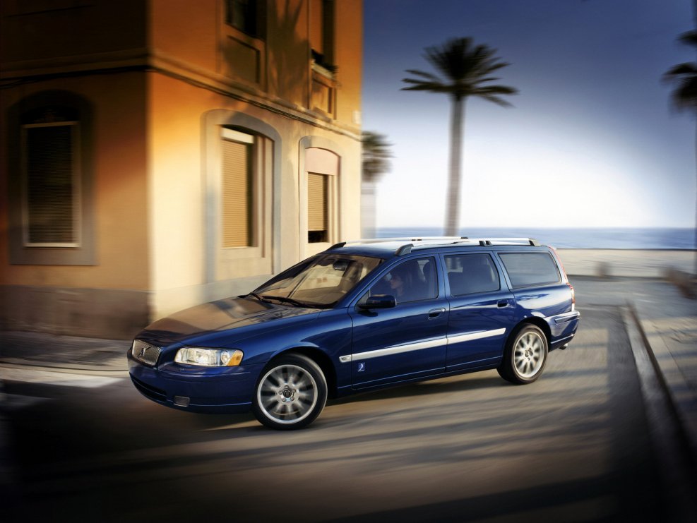 Volvo универсал v70