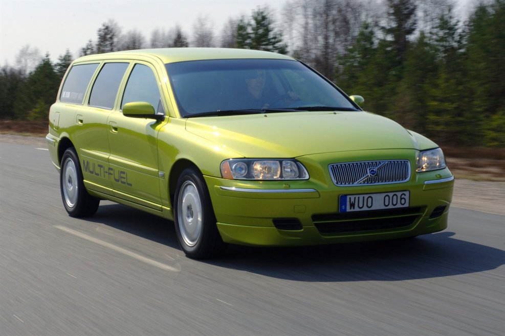 Volvo v70 2